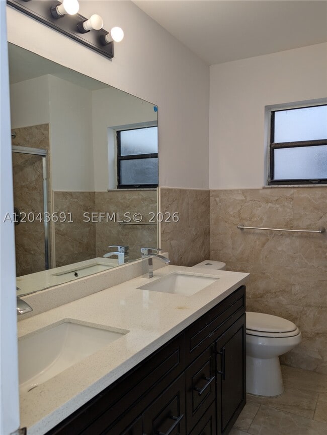 Photo - 7502 NW 33rd St