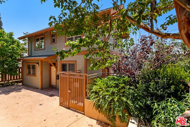 Photo - 2317 Scarff St Unit D