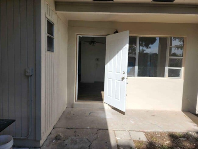 Photo - 117 SW 7th Ave