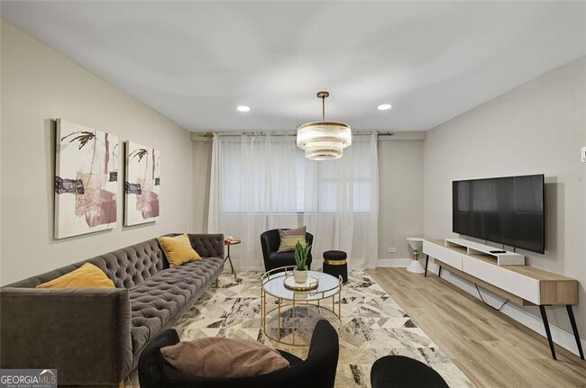 Photo - 3645 Peachtree Rd NE Unit 214