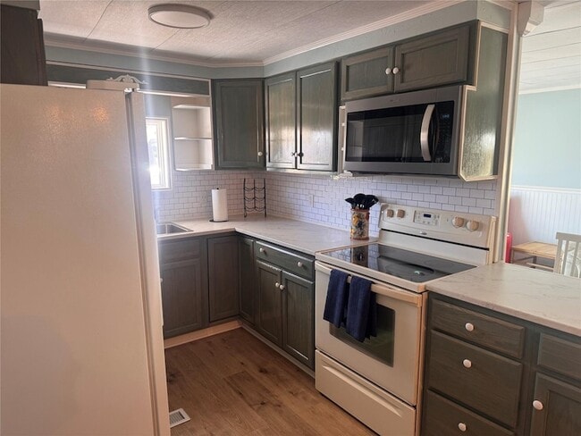 Photo - 8709 SW 15th St