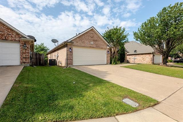 Photo - 2720 Alpena Dr