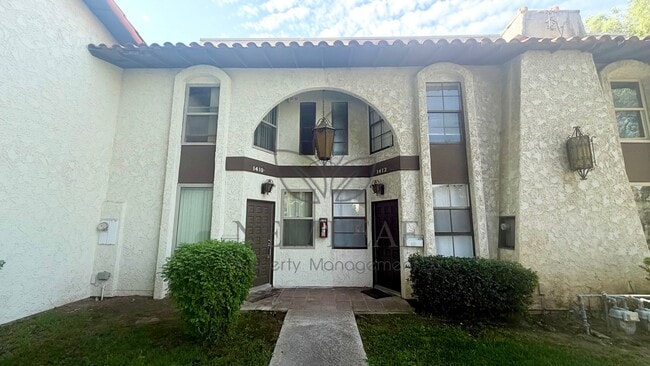 Building Photo - 1412 Everton Pl