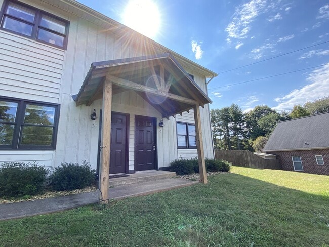 Photo - 111 Stamey Ave Unit 3