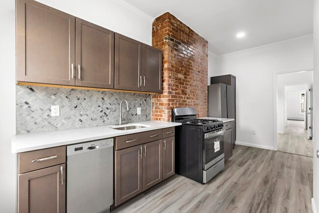 Photo - 20 St Pauls Ave Unit 3R
