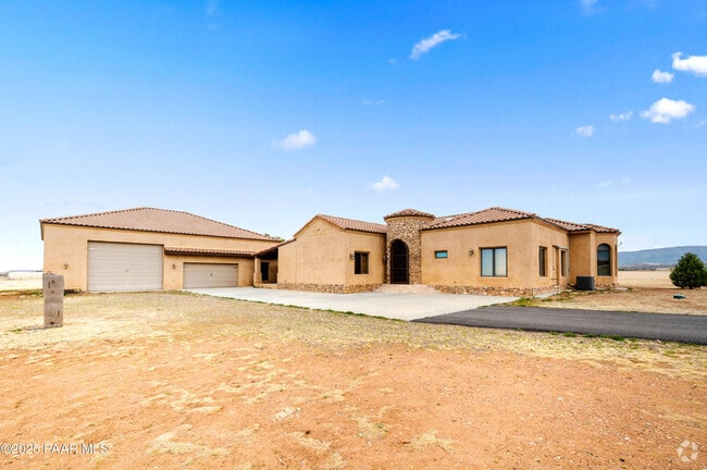 Building Photo - 7500 Michelotti Ranch Rd Rental