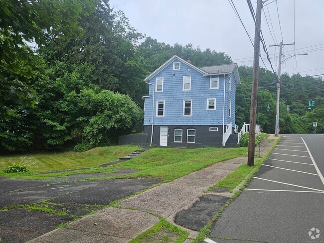 Building Photo - 33 Evergreen Ave Rental