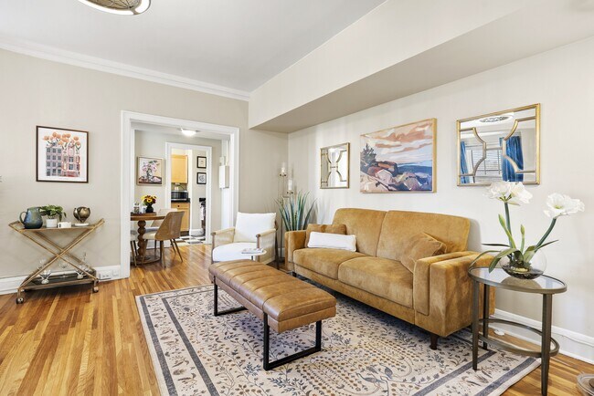 1050NSherman-004 - Belmont Buckingham