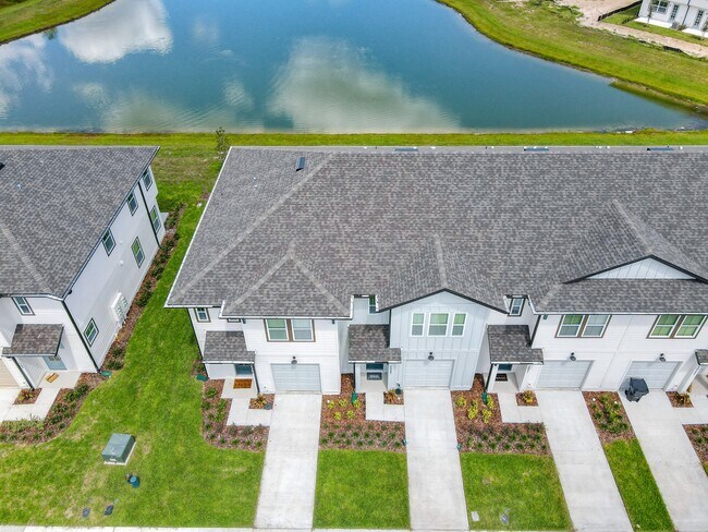 Photo - 1055 Plantation Ln