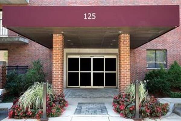 Building Photo - 125 Pleasant St Unit 401