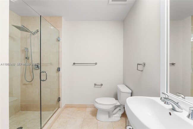 Photo - 1050 Brickell Ave Unit 610