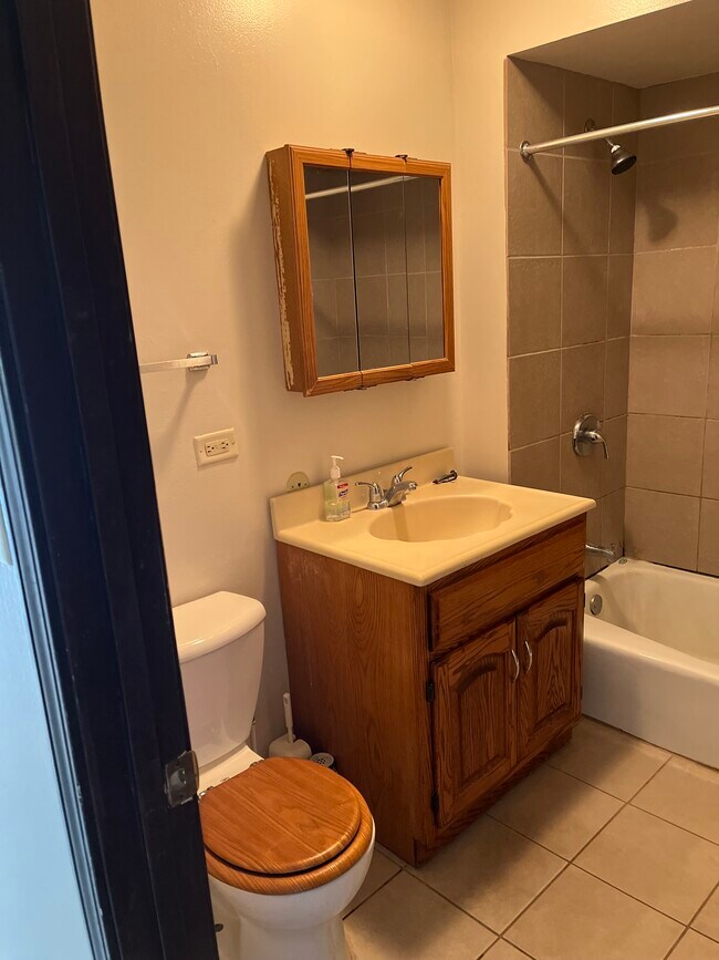 Photo - 15737 Terrace Dr Unit 2 bedroom 3rd floor