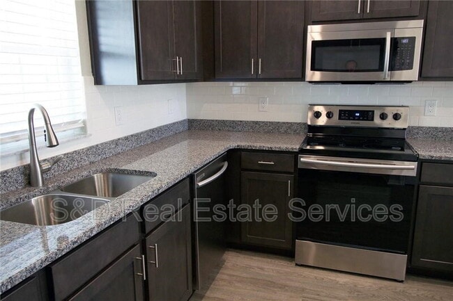 Photo - 4125 Red Fern Ln