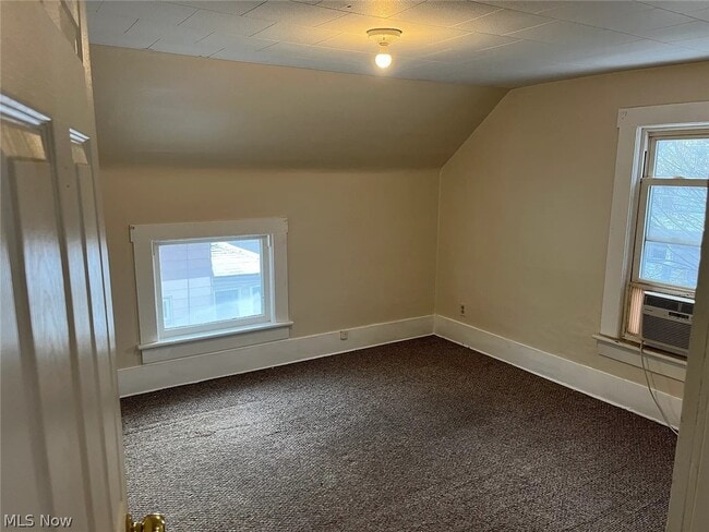 Photo - 2211 18th St SW