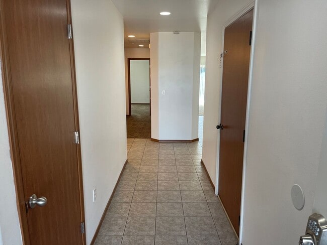 Photo - 1013 N Pierce Dr Unit Apt A