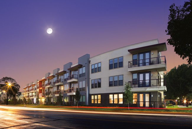 Building Photo - Magnolia on Matilda Rental