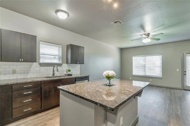 Photo - 604 NW 175th St Unit 604A