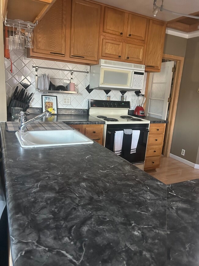 Photo - 815 Cedar St Unit 4