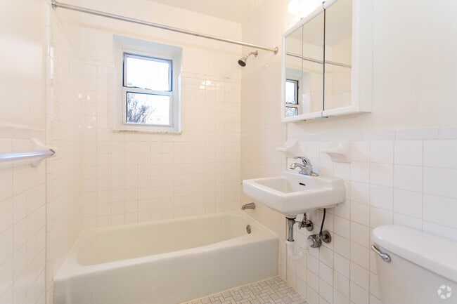 Baño - Jasontown II