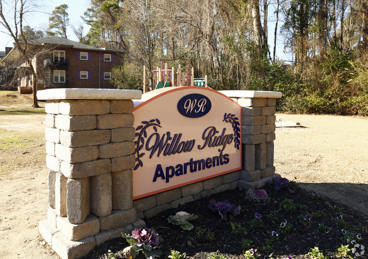 Willow Ridge Apartment Homes Off Campus Housing Fayetteville Nc