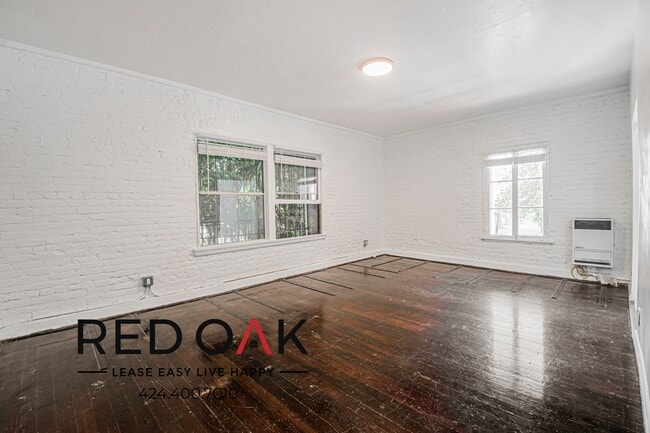 Photo - 854 S Oxford Ave Unit 212