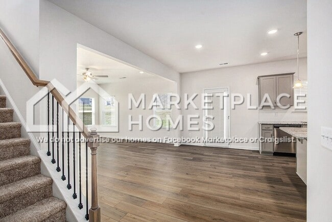 Photo - 104 Asher Dr