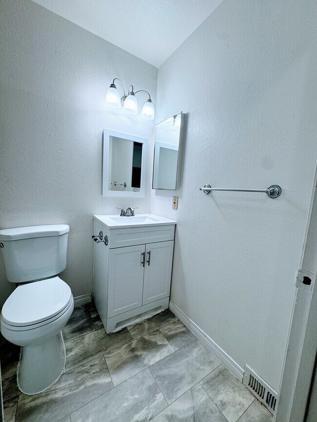 Photo - Charming & Modern 2-Story Condo