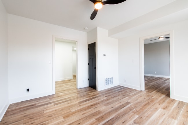 Photo - 530-532 E Burnett Ave Unit 532