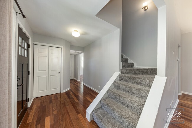 Photo - 350 Pearson Cir