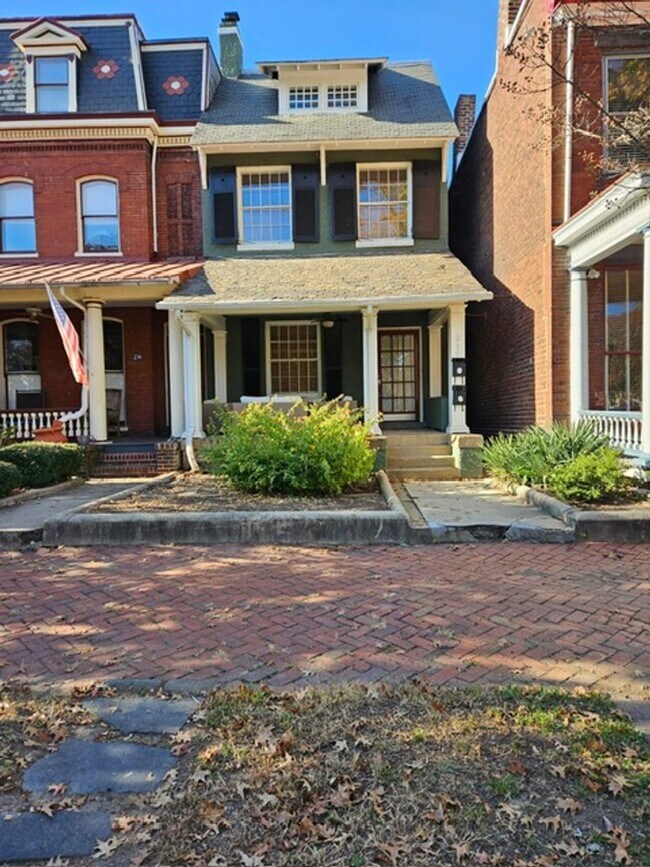 Photo - 216 N 32nd Street Unit A