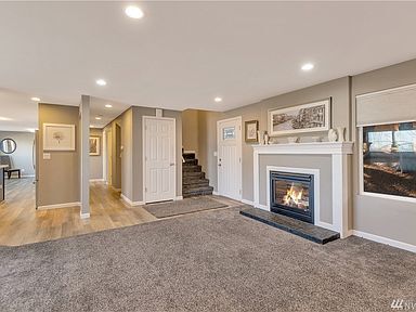 Photo - 9234 3rd Ave SW