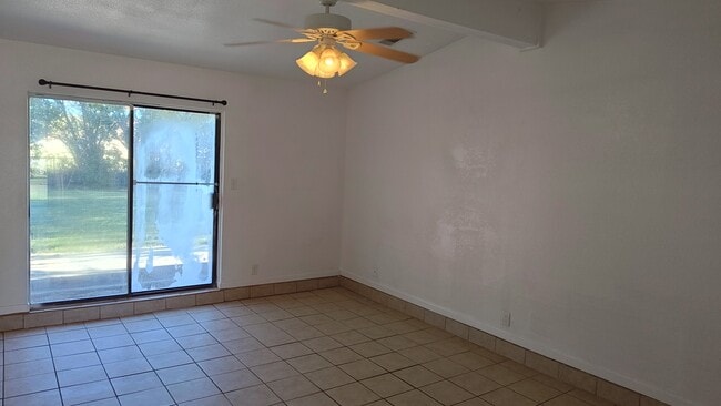 Photo - 1003 N 4th St