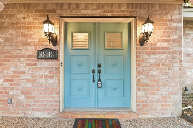 Photo - 3838 Glenheather Dr