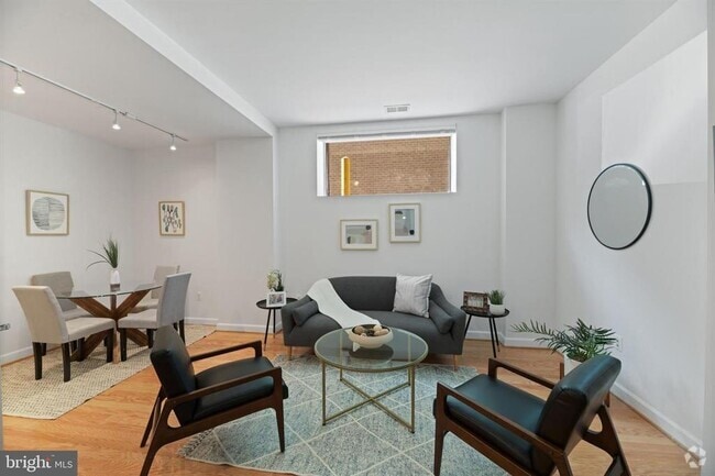 Building Photo - 1314 Massachusetts Ave NW Unit G04 Rental