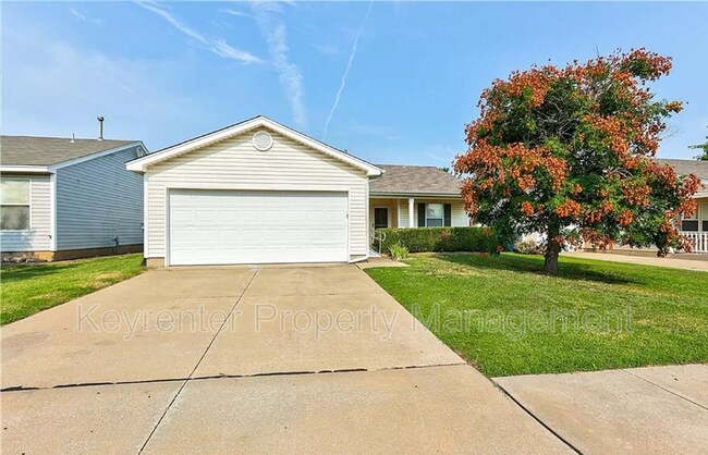 Photo - 15405 Acacia Rd