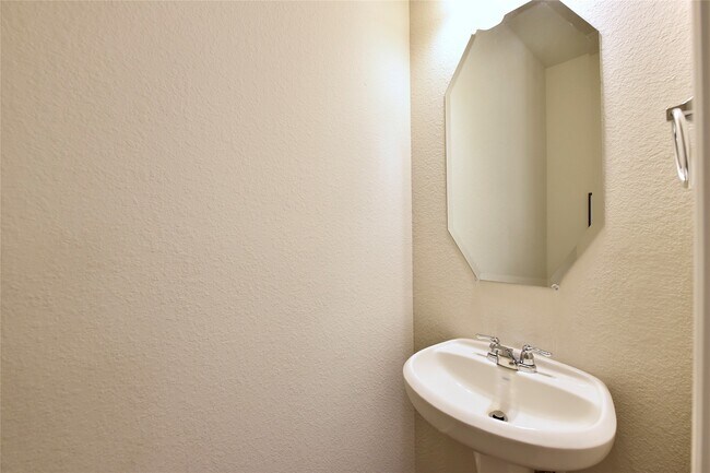 Building Photo - 9428 Caddo Ridge Ln