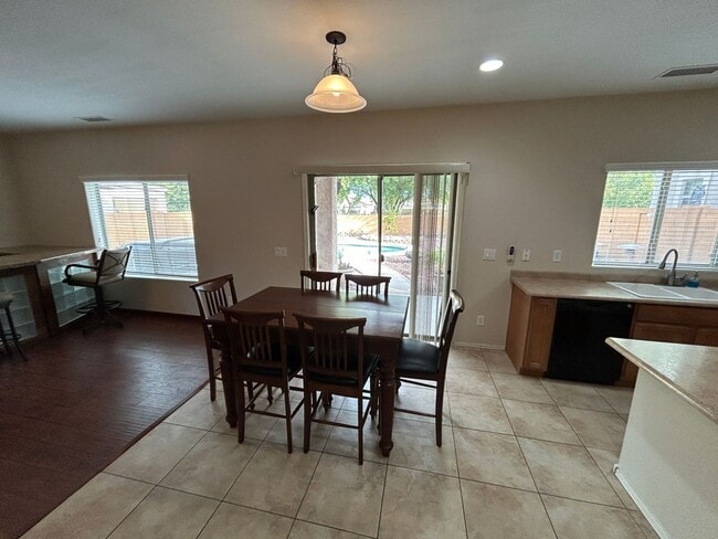 Photo - 26066 W Yukon Dr