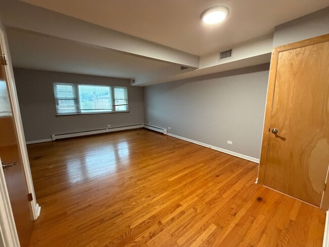 Photo - 5009 N River Rd Unit 2E