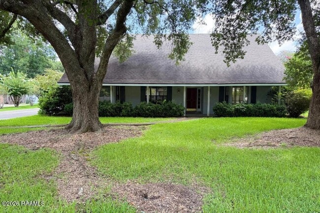 Photo - 204 Carolyn Dr