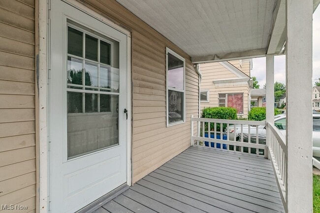 Photo - 3724 W 41st St Apartamento