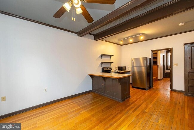 Photo - 105 N Loudoun St Unidad 3