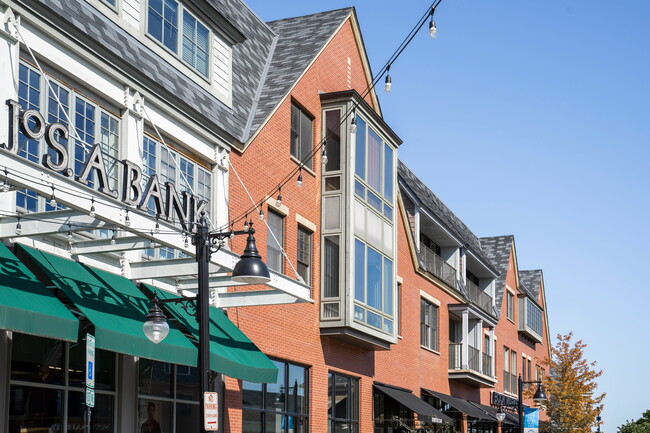 Photo - The Residence at the Glen Town Center