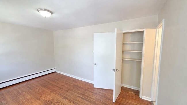 Photo - 5846 N Marvine St Unit A10