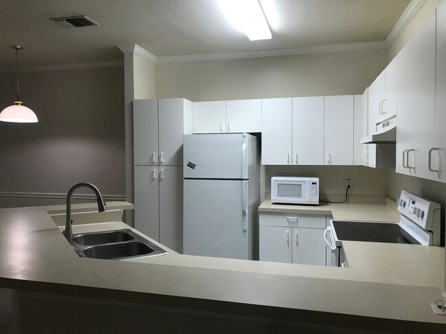 Photo - 3605 Conroy Rd Unit 513