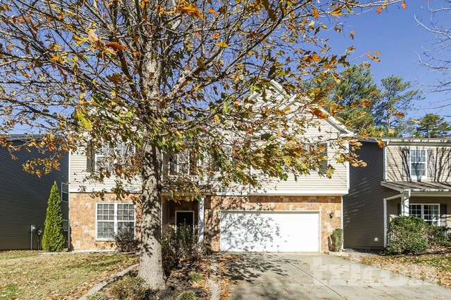 Building Photo - 16117 Long Talon Way