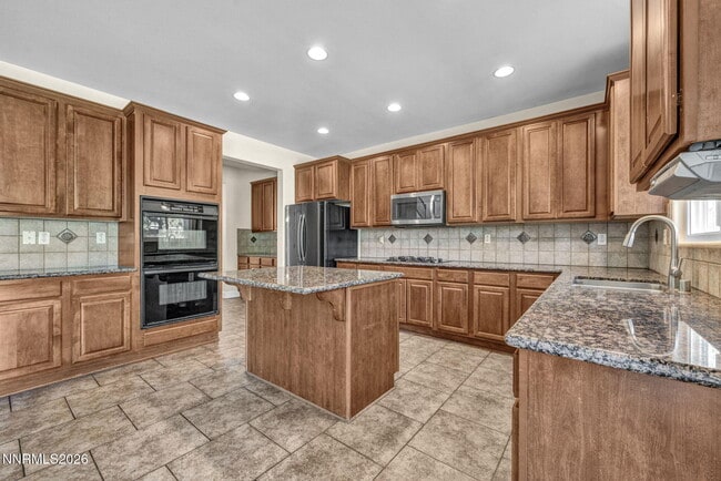Photo - 2425 Crooked Canyon Ct