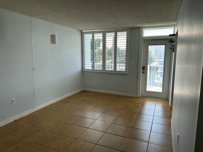 Photo - 108 Paradise Harbour Blvd Unidad 208