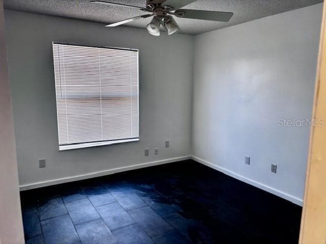 Photo - 344 Edgewood Ct