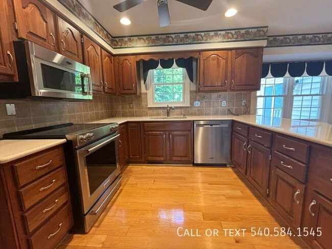 Photo - 5175 Lakeland Dr