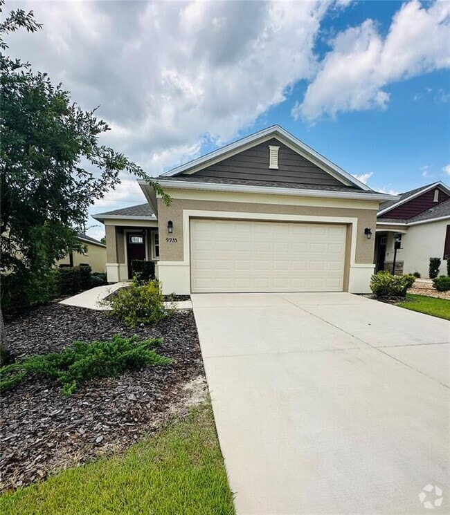 Building Photo - 9935 SW 98th Ln Rental